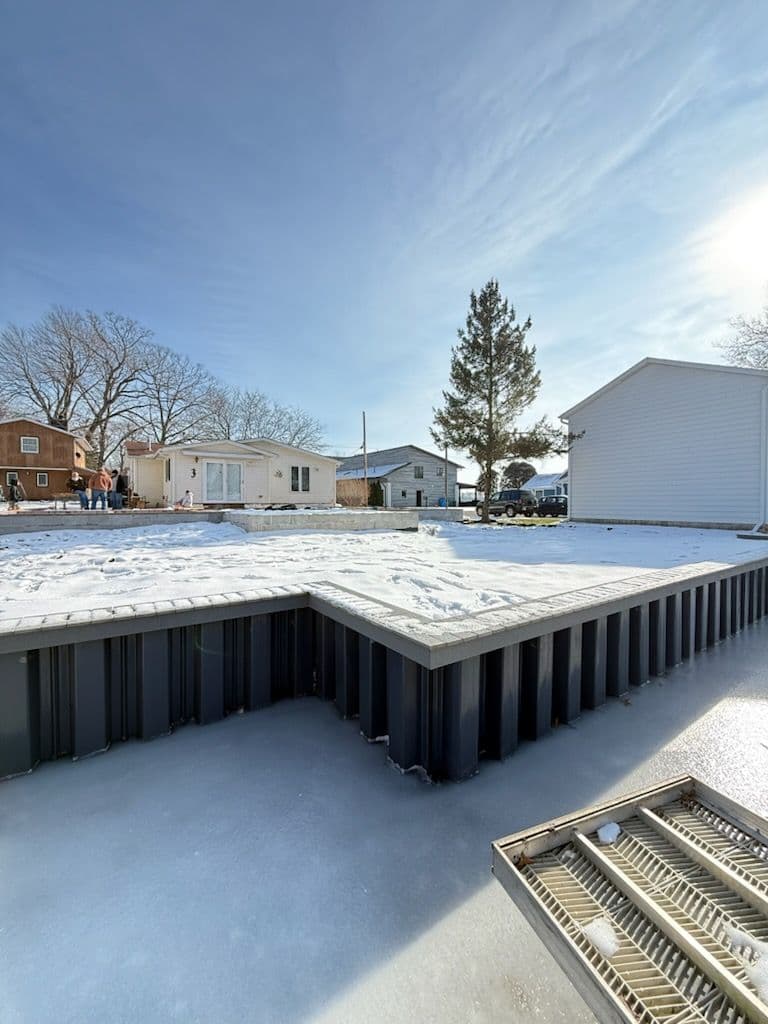 Gallery photos for Seawall Installation for Smooth Home Renovations: Image #2