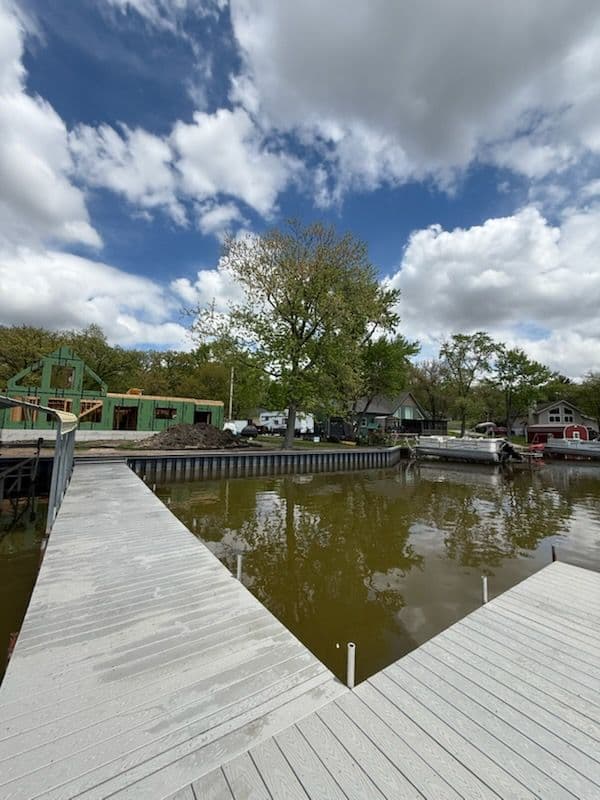 Expert Seawall Installation and Dock Refinishing in Lake Dalecarlia